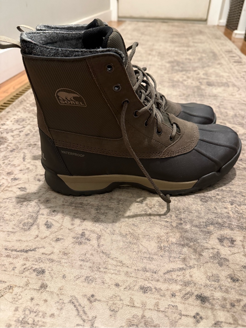 Sorel Buxton Lite Insulated Waterproof Winter Boots